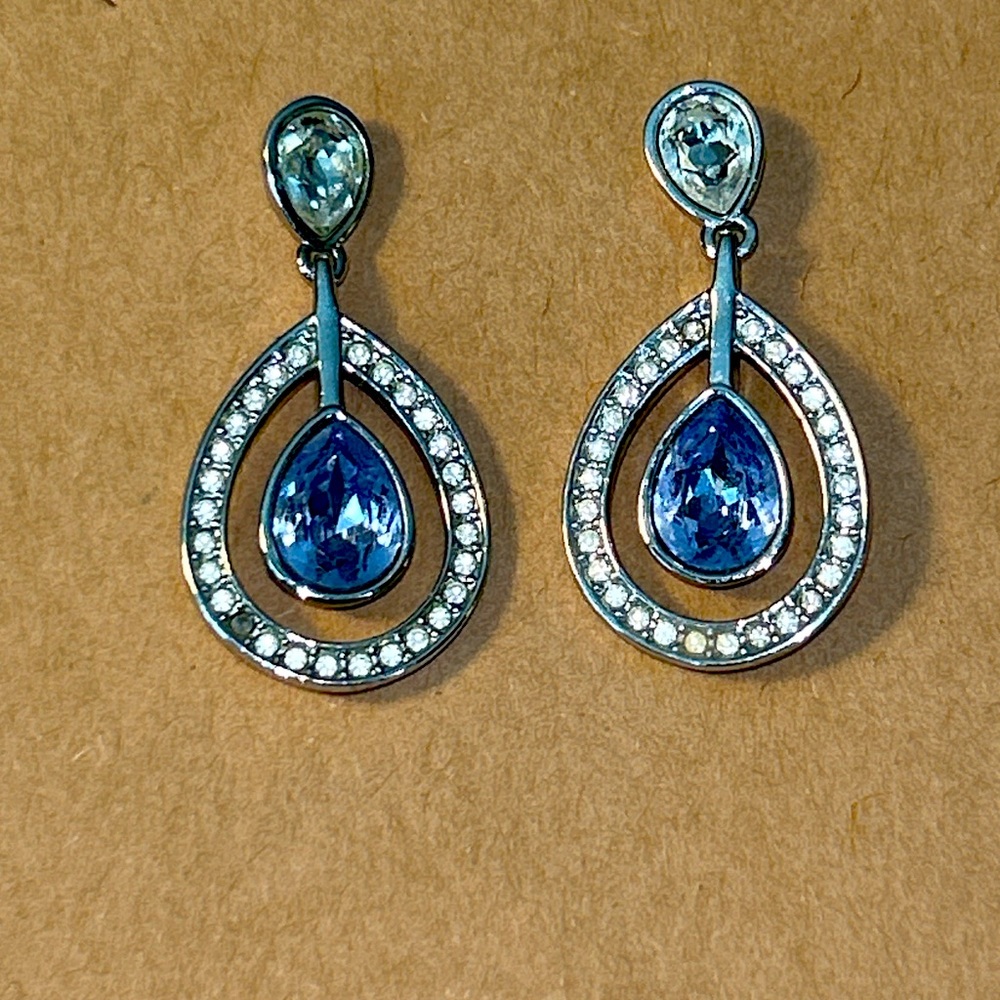 Swarovski Mila Crystal Earrings Pierced Lavender Provence